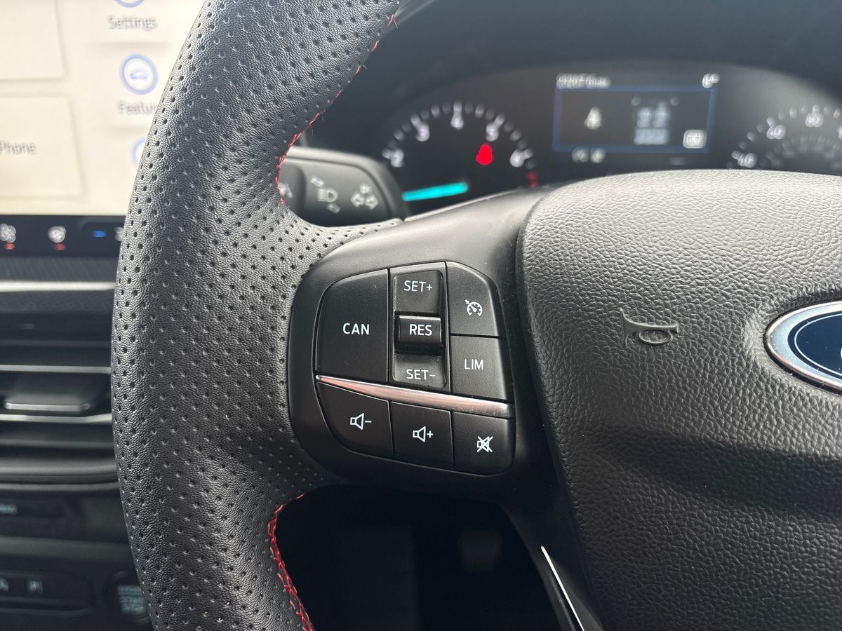 Used Ford Focus 2022 for sale - 77340878: Photo 16