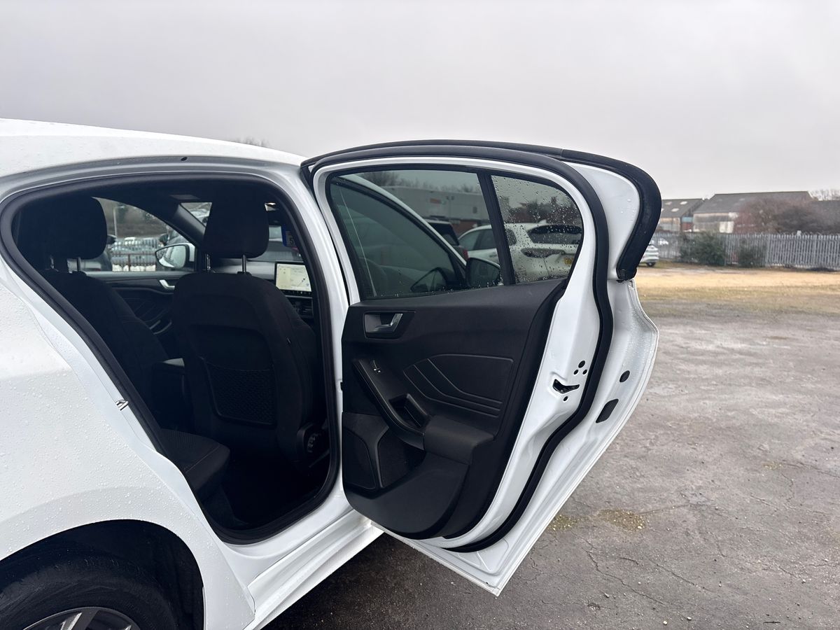 Used Ford Focus 2022 for sale - 77340878: Photo 26