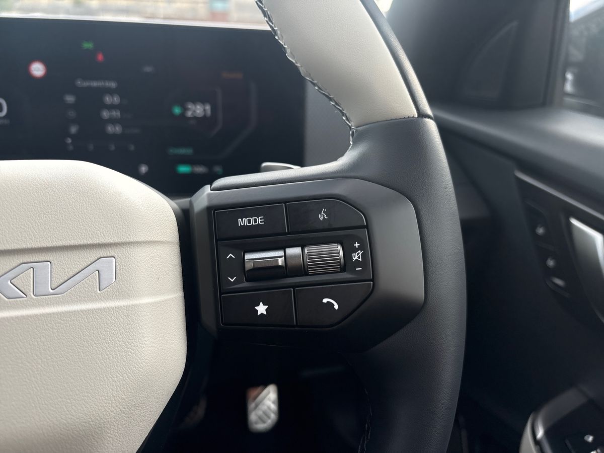 Used Kia EV6 2025 for sale - 76171142: Photo 25