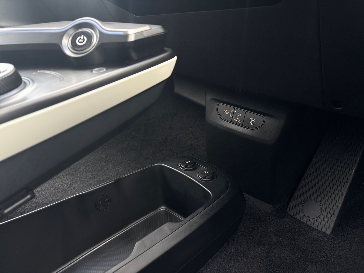 Used Kia EV6 2025 for sale - 76171142: Photo 27