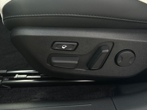 Used Kia EV6 2025 for sale - 76171142: Photo 42