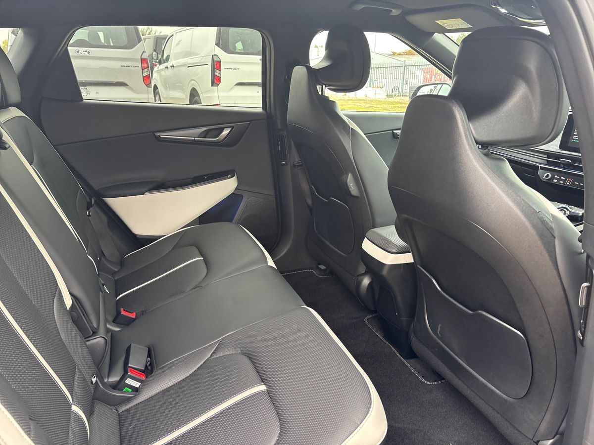 Used Kia EV6 2025 for sale - 76230687: Photo 32