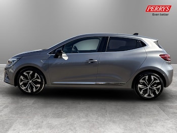 Used Renault Clio 2023 for sale - 79391471: Photo