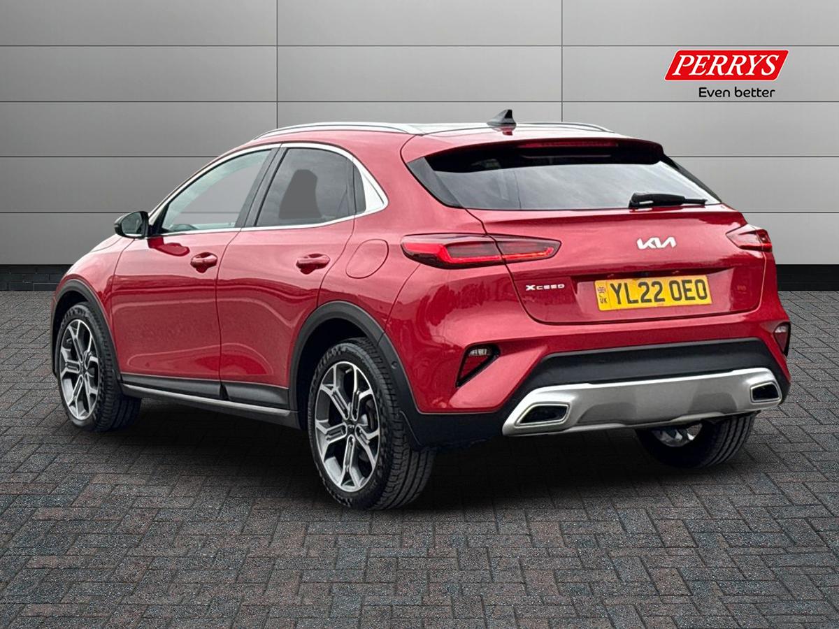 Used Kia XCeed 2022 for sale - 76128303: Photo 2