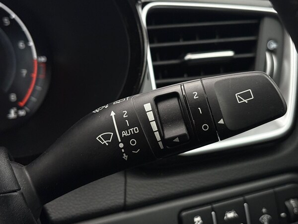 Used Kia XCeed 2022 for sale - 76128303: Photo 23
