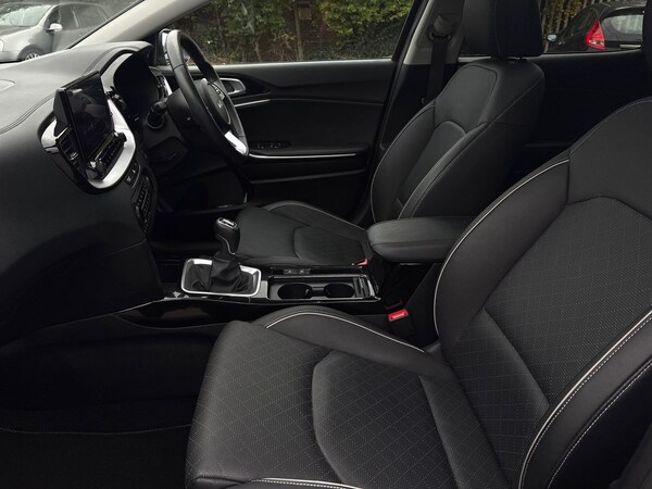 Used Kia XCeed 2022 for sale - 76128303: Photo 39