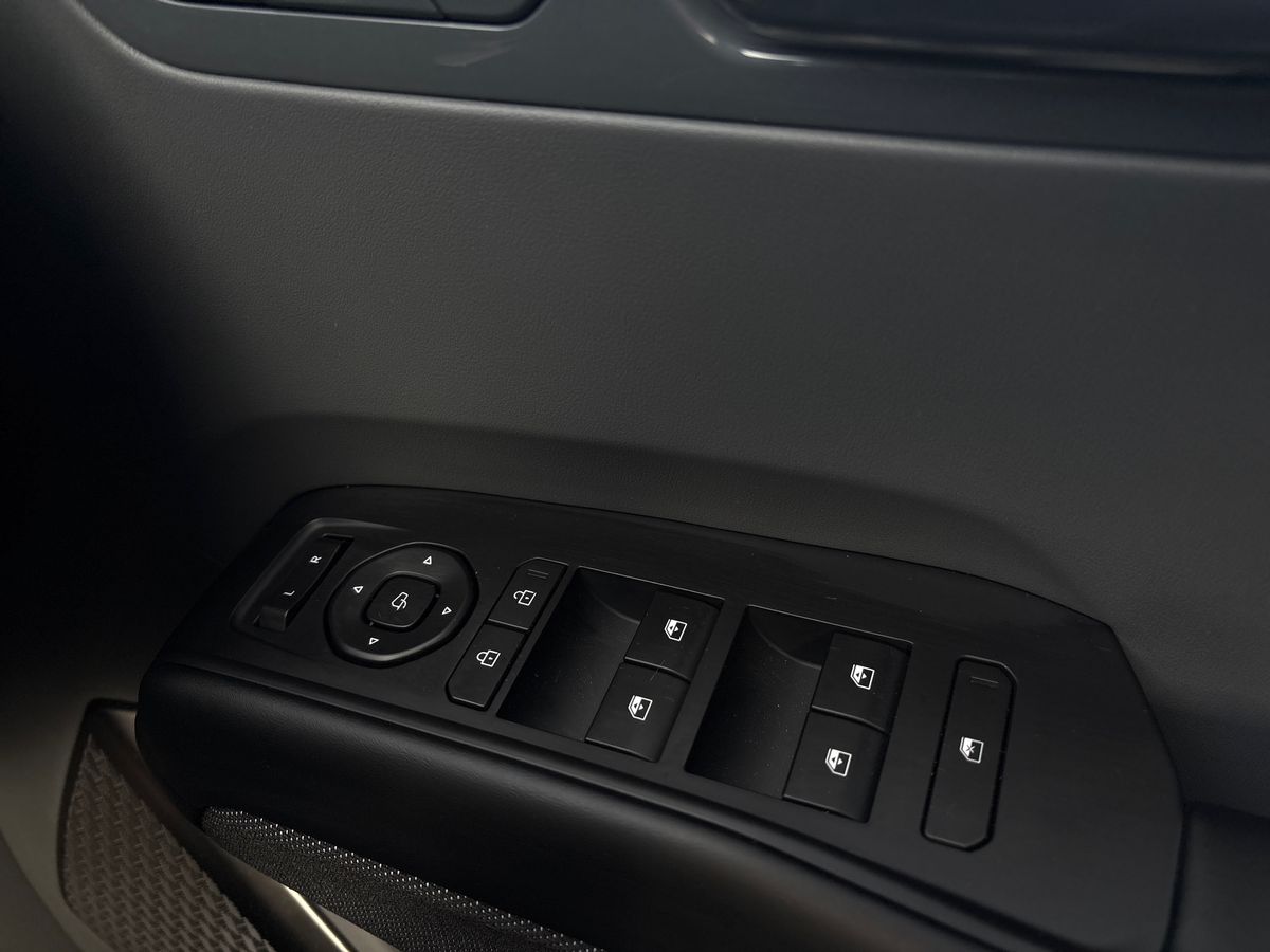 Used Kia EV9 2025 for sale - 76351873: Photo 18