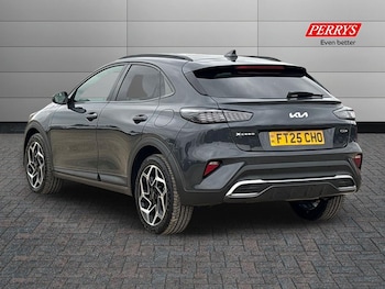Used Kia XCeed 2025 for sale - 76311046: Photo 2