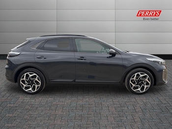 Used Kia XCeed 2025 for sale - 76311046: Photo 3