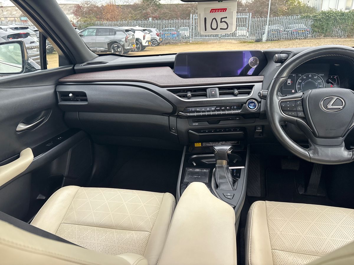 Used Lexus UX 2019 for sale - 77517025: Photo 17