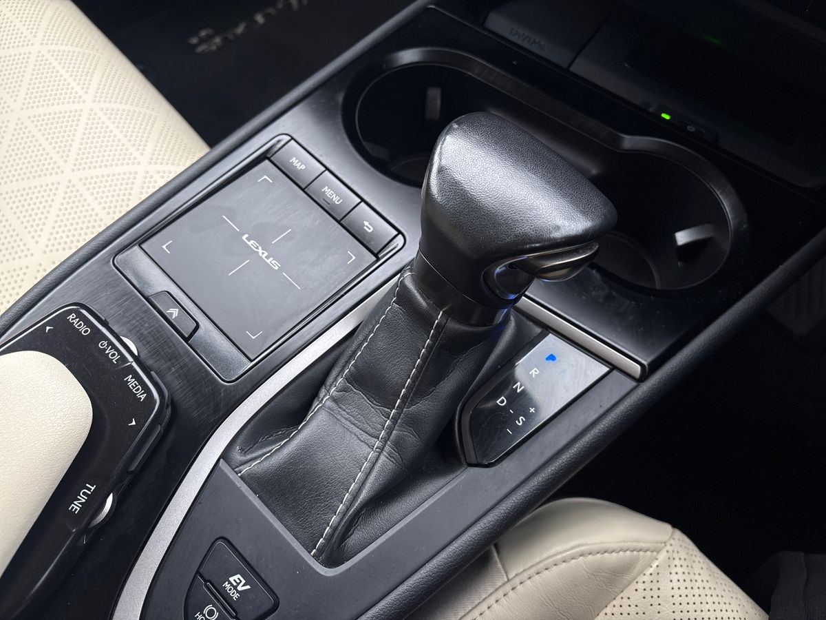 Used Lexus UX 2019 for sale - 77517025: Photo 33