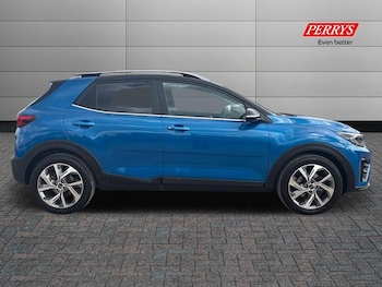 Used Kia Stonic 2023 for sale - 75711157: Photo