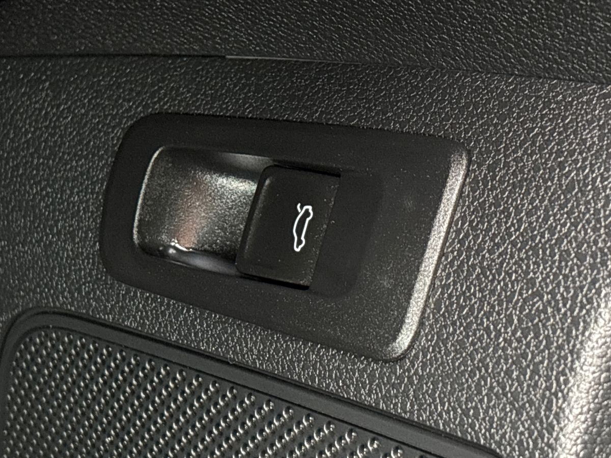 Used Skoda Karoq 2020 for sale - 77517050: Photo 25