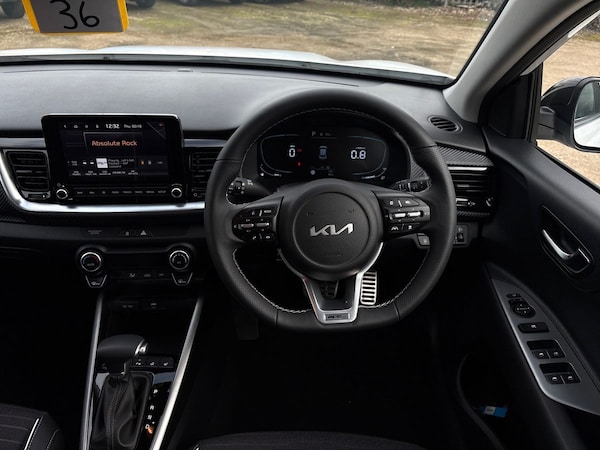 Used Kia Stonic 2025 for sale - 76230655: Photo 17