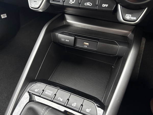 Used Kia Stonic 2025 for sale - 76230655: Photo 32
