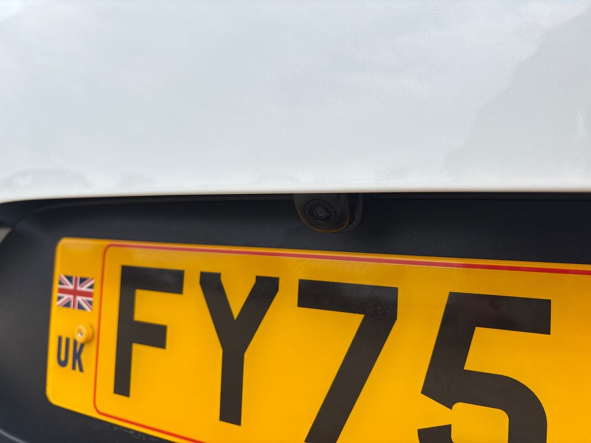 Used Kia Stonic 2025 for sale - 76230655: Photo 35