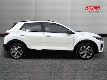 Used Kia Stonic 2025 for sale - 76230655: Photo 3