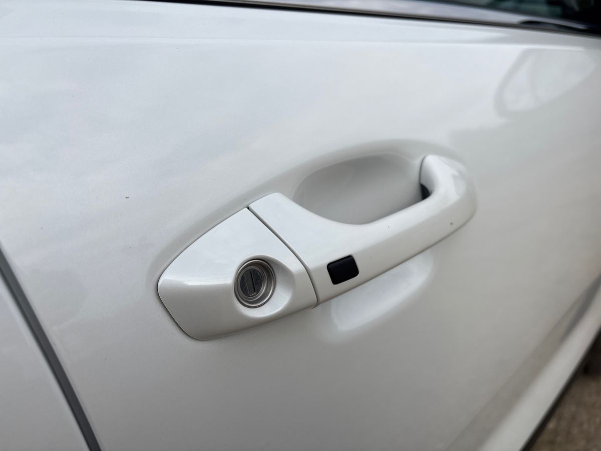 Used Kia Stonic 2025 for sale - 76230655: Photo 40