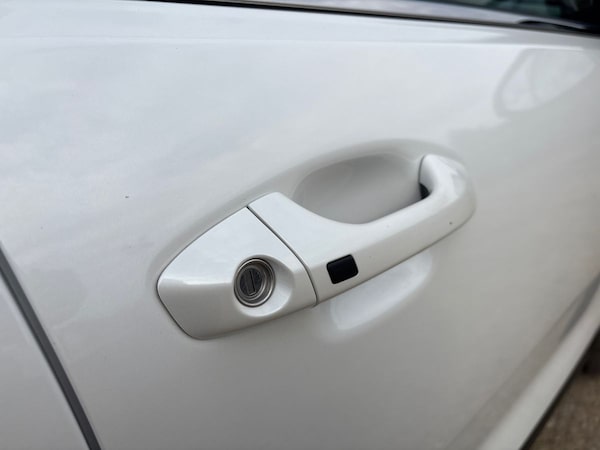 Used Kia Stonic 2025 for sale - 76230655: Photo 45