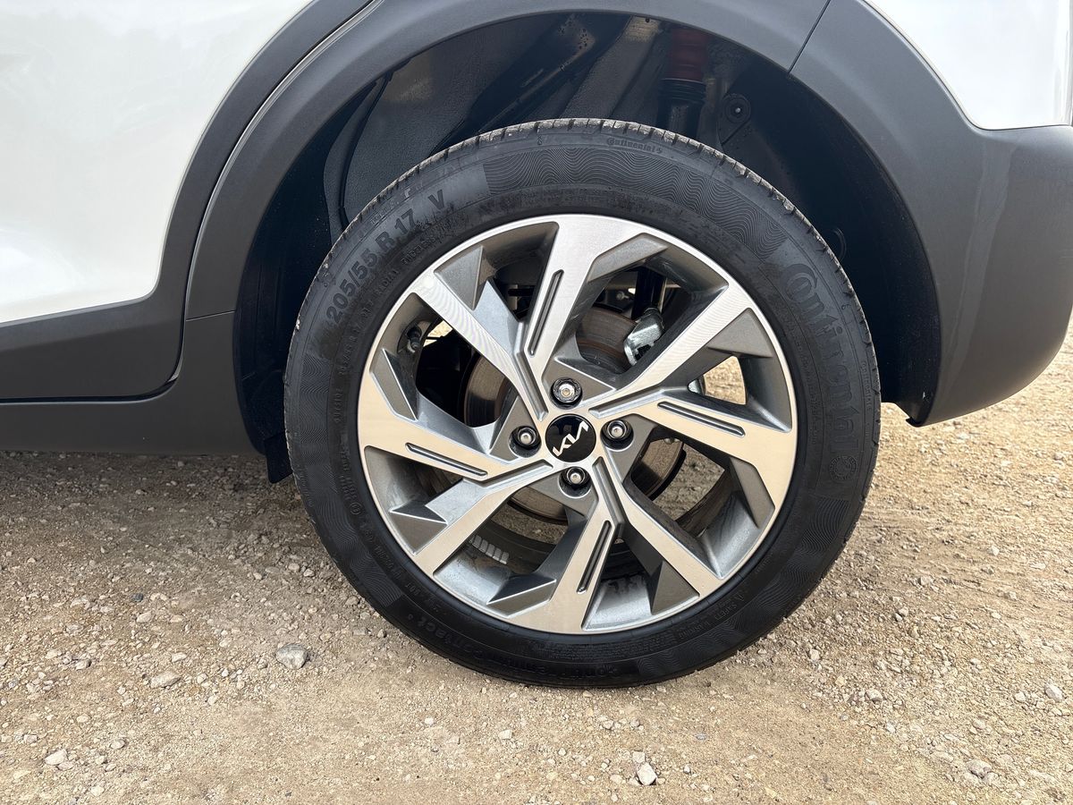 Used Kia Stonic 2025 for sale - 76230655: Photo 7