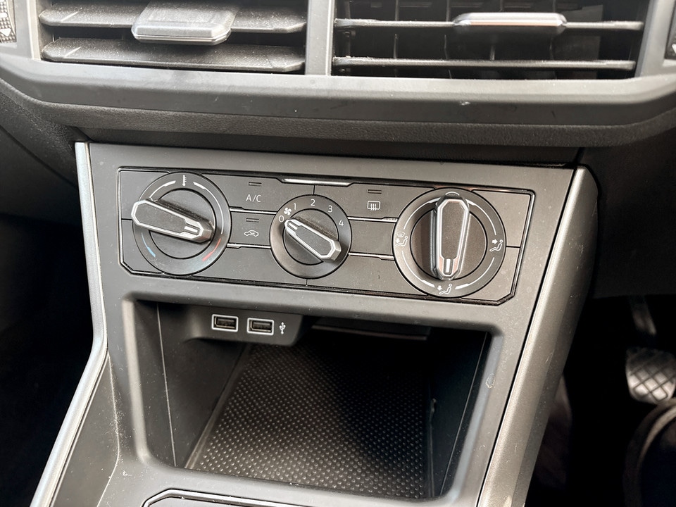 Used Volkswagen Polo 2019 for sale - 77980523: Photo 46