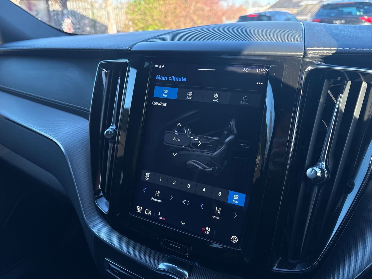 Used Volvo XC60 2021 for sale - 77516943: Photo 12