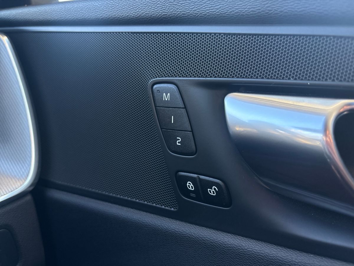 Used Volvo XC60 2021 for sale - 77516943: Photo 26