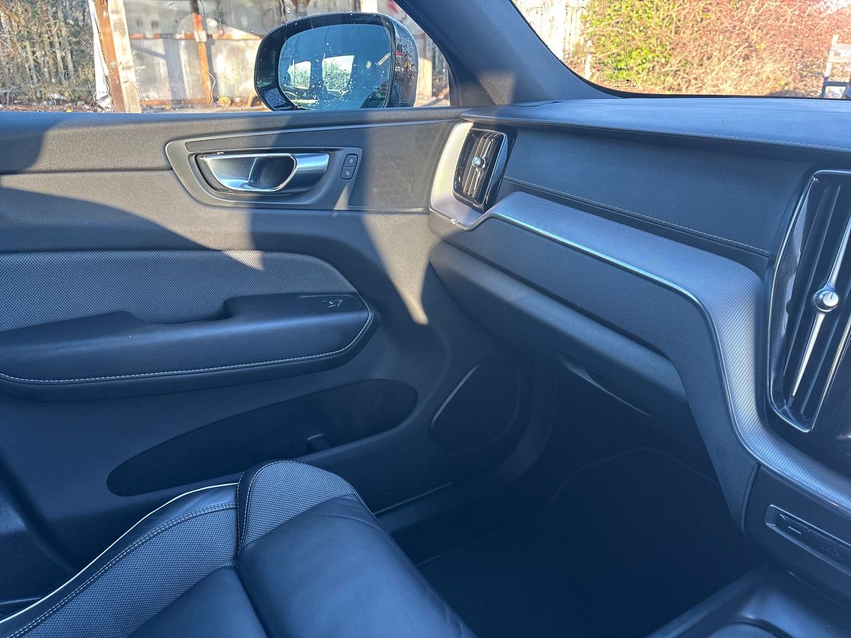 Used Volvo XC60 2021 for sale - 77516943: Photo 28
