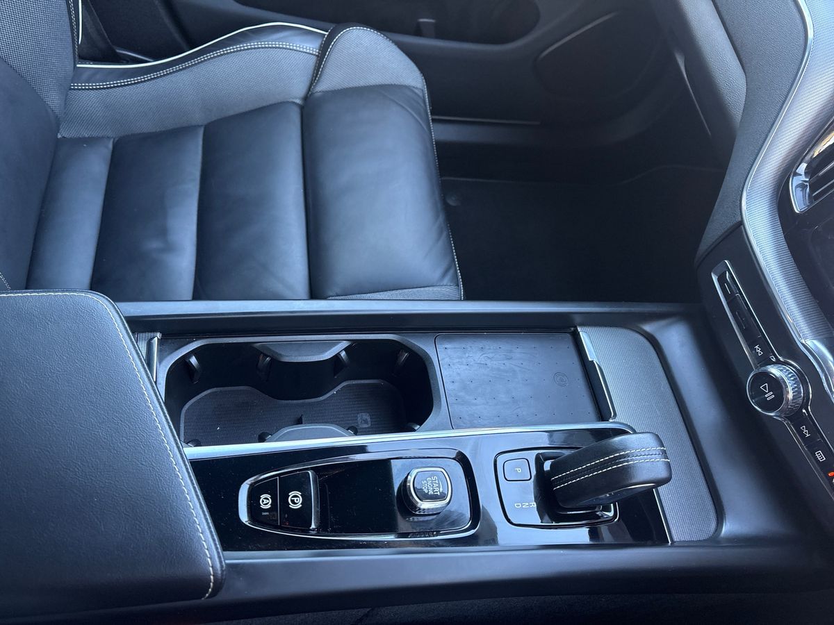 Used Volvo XC60 2021 for sale - 77516943: Photo 33