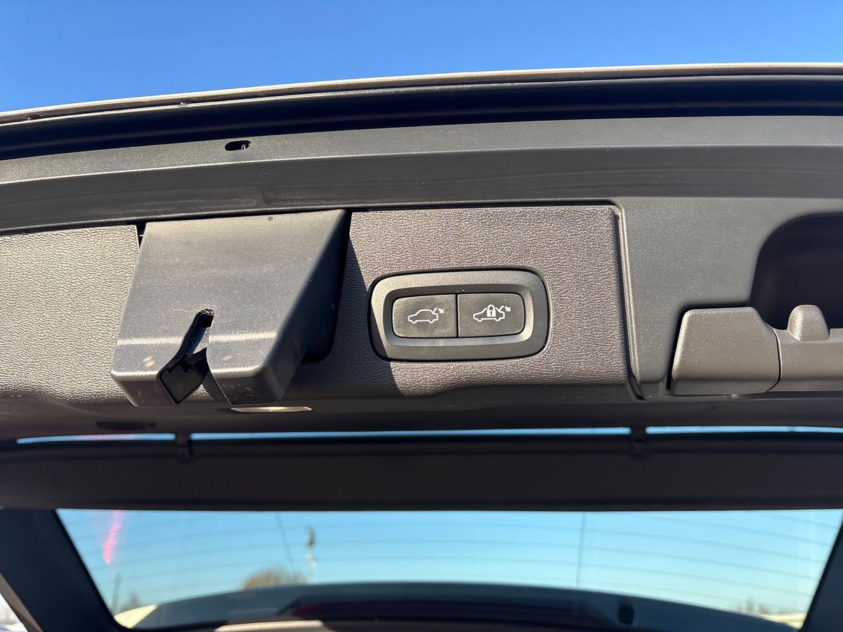 Used Volvo XC60 2021 for sale - 77516943: Photo 39