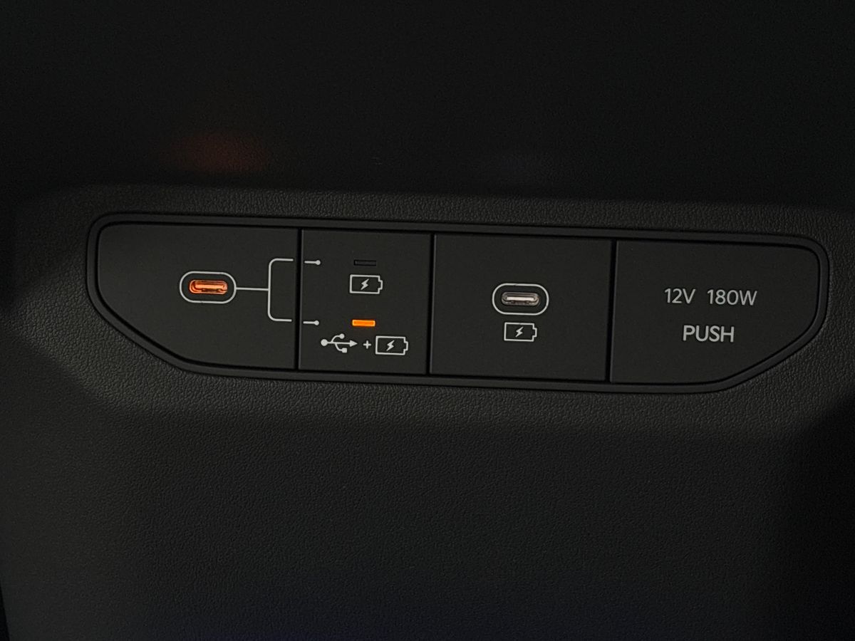 Used Kia EV3 2025 for sale - 76792495: Photo 28