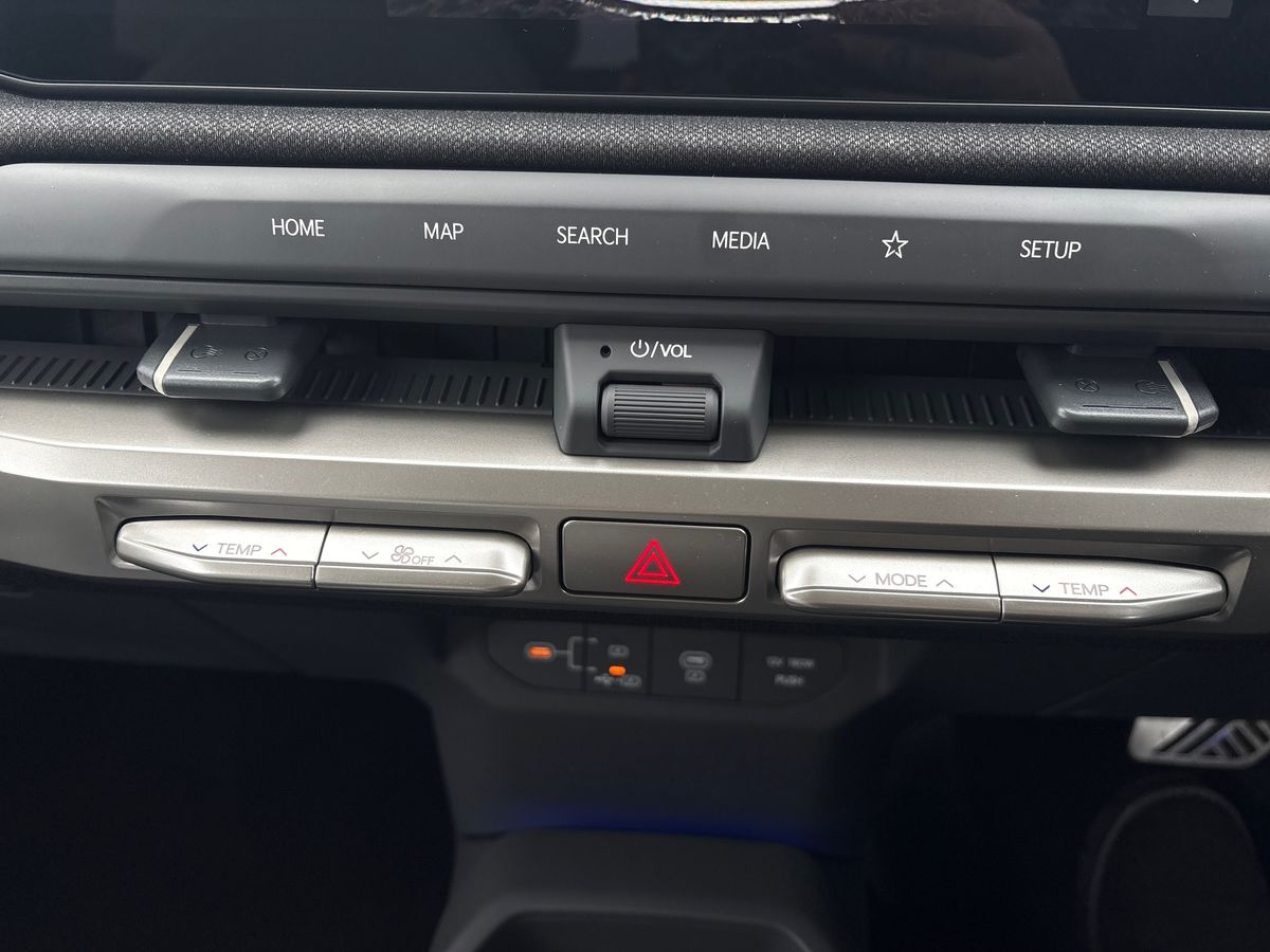 Used Kia EV3 2025 for sale - 76792495: Photo 32