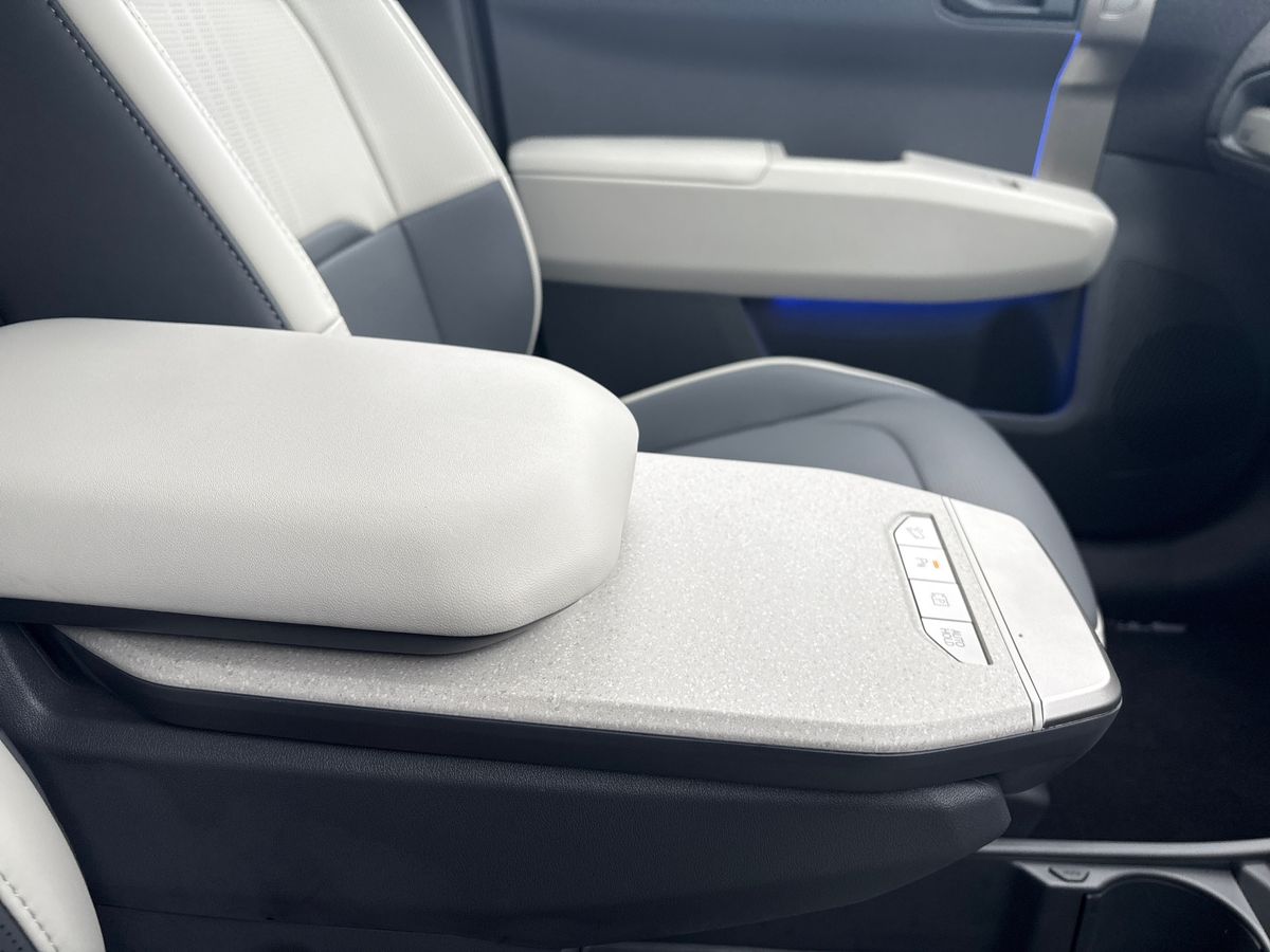 Used Kia EV3 2025 for sale - 76792495: Photo 35