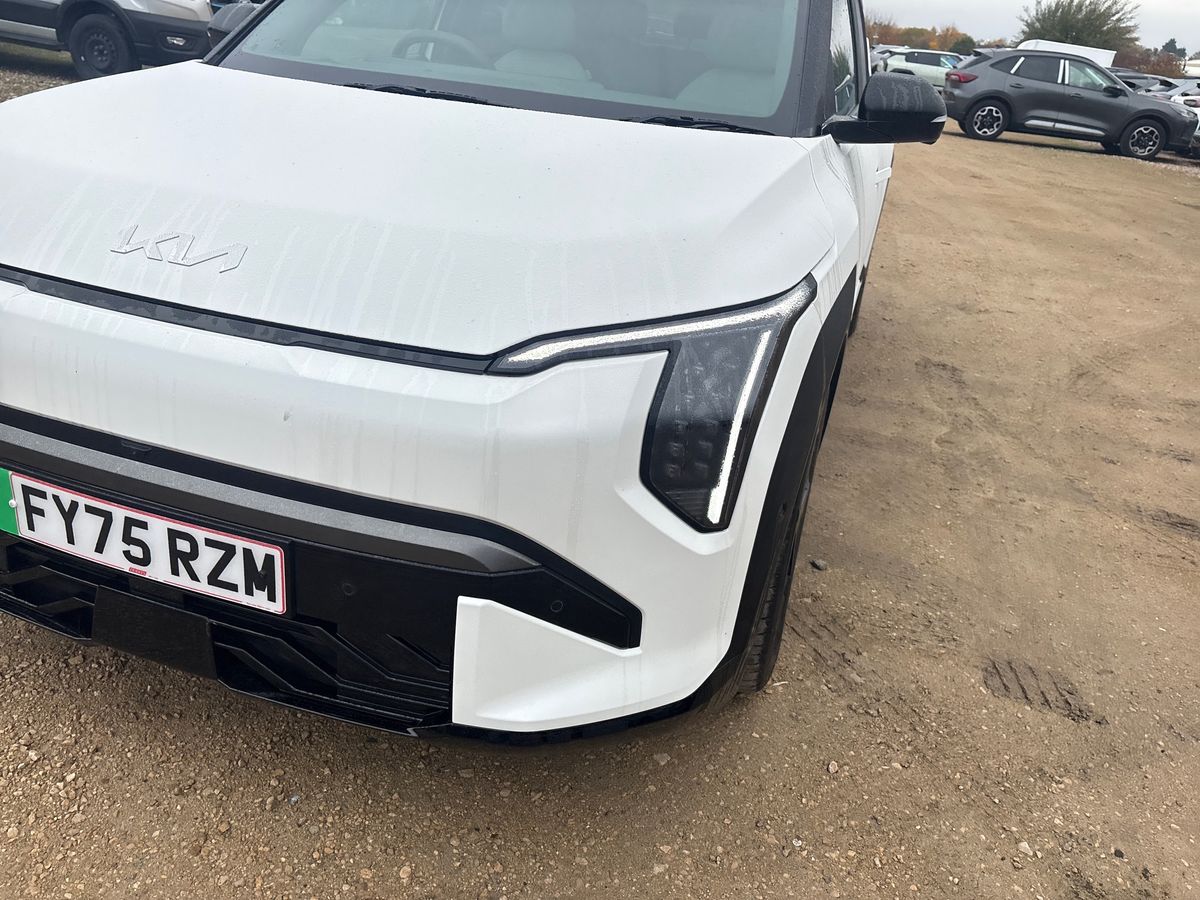 Used Kia EV3 2025 for sale - 76878356: Photo 13