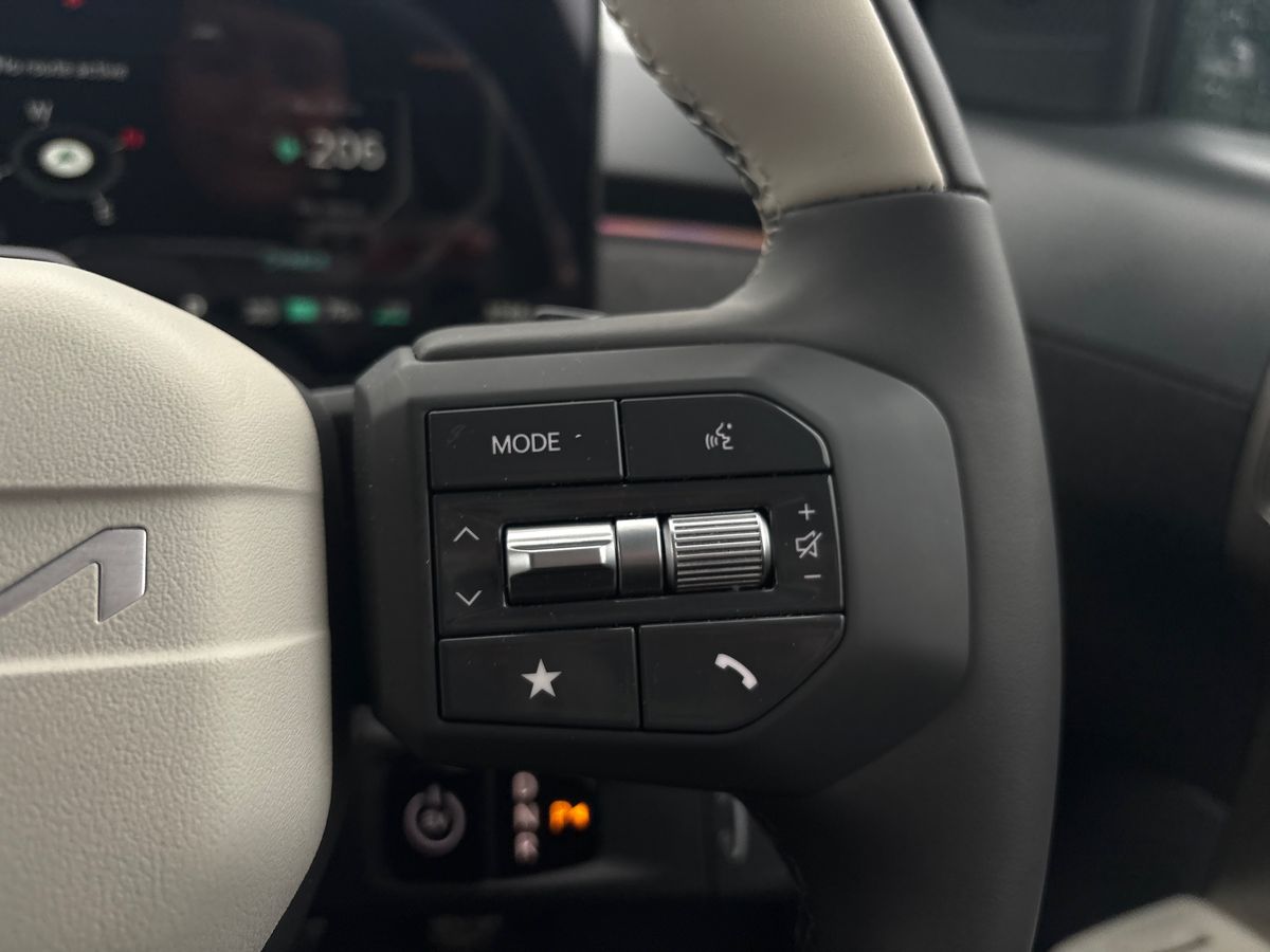 Used Kia EV3 2025 for sale - 76792497: Photo 21