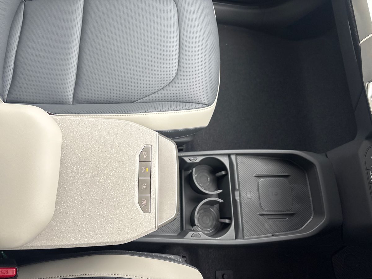 Used Kia EV3 2025 for sale - 76792497: Photo 30