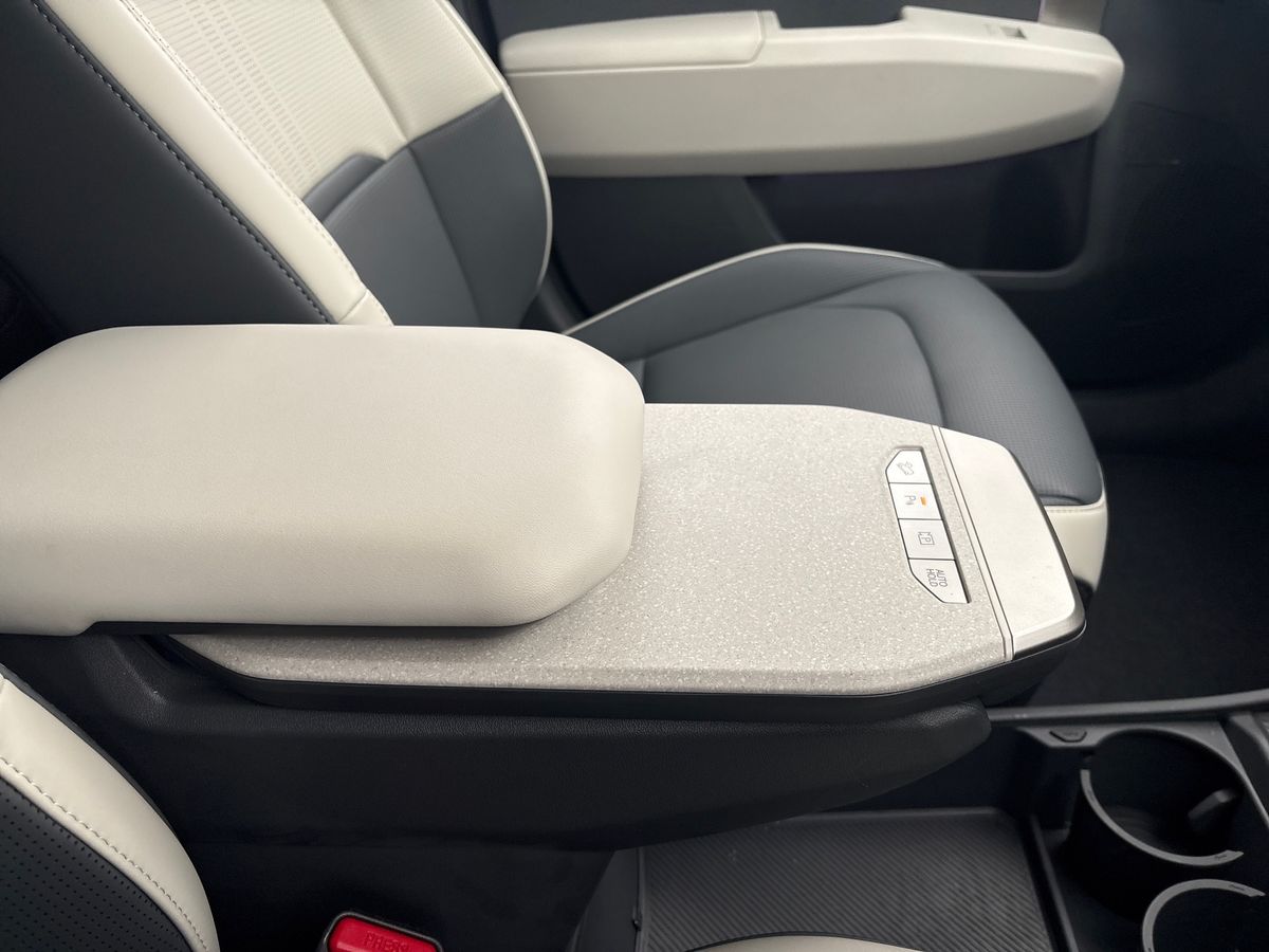 Used Kia EV3 2025 for sale - 76792497: Photo 31