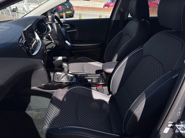 Used Kia Ceed 2025 for sale - 76142306: Photo 36