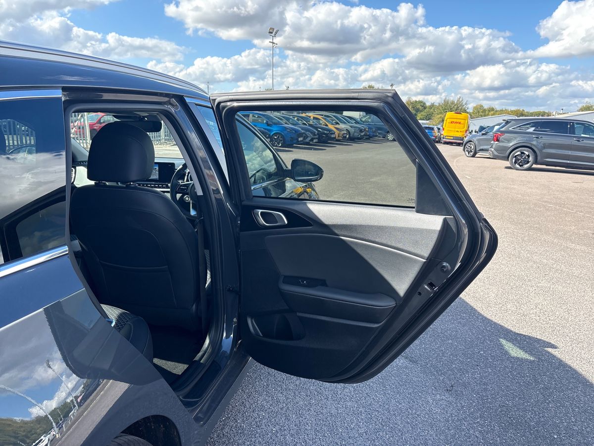 Used Kia Ceed 2025 for sale - 76142306: Photo 38