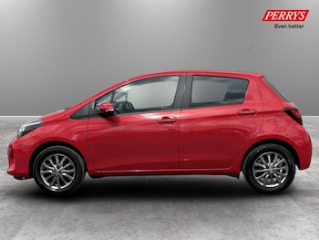 Used Toyota Yaris 2016 for sale - 79295204: Photo