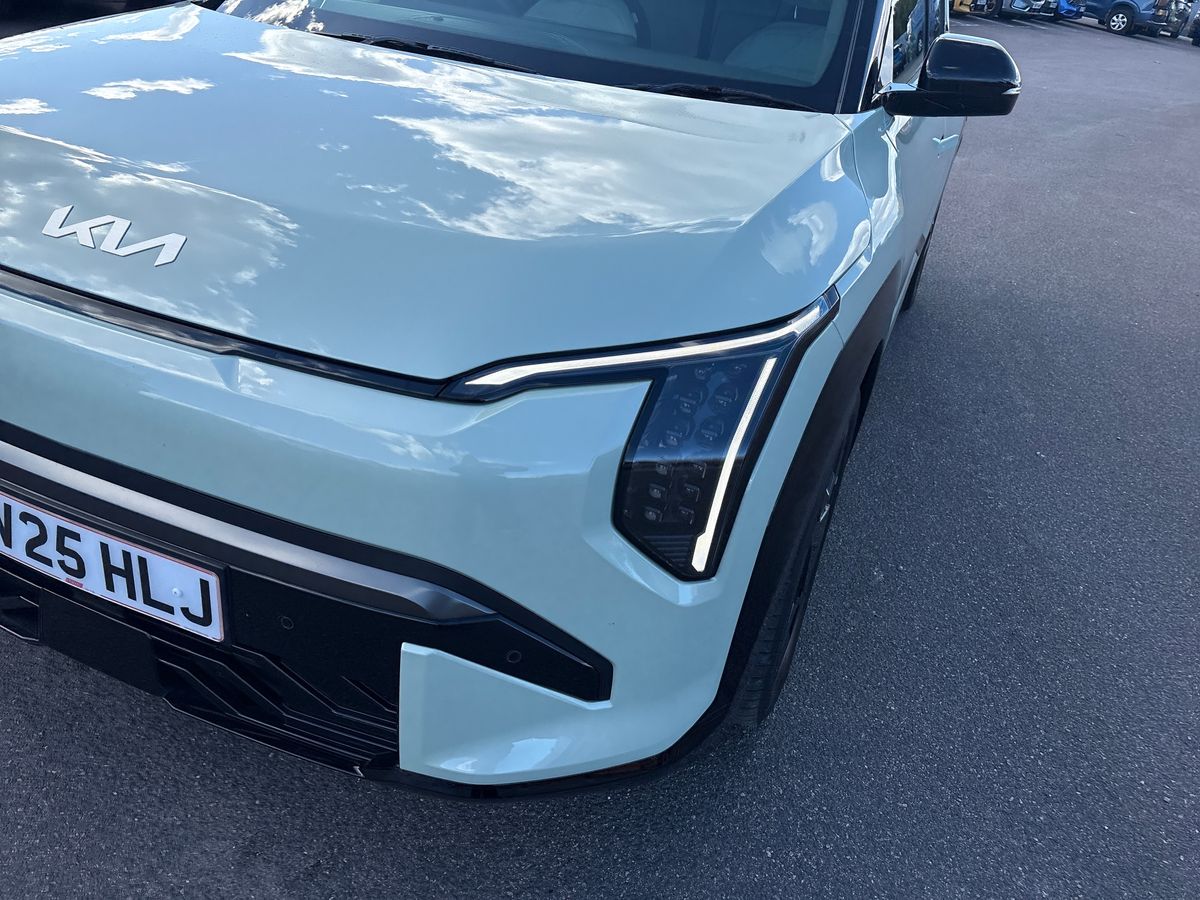 Used Kia EV3 2025 for sale - 76142308: Photo 15
