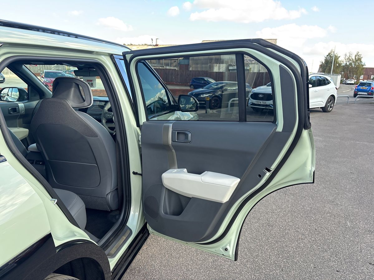 Used Kia EV3 2025 for sale - 76142308: Photo 41