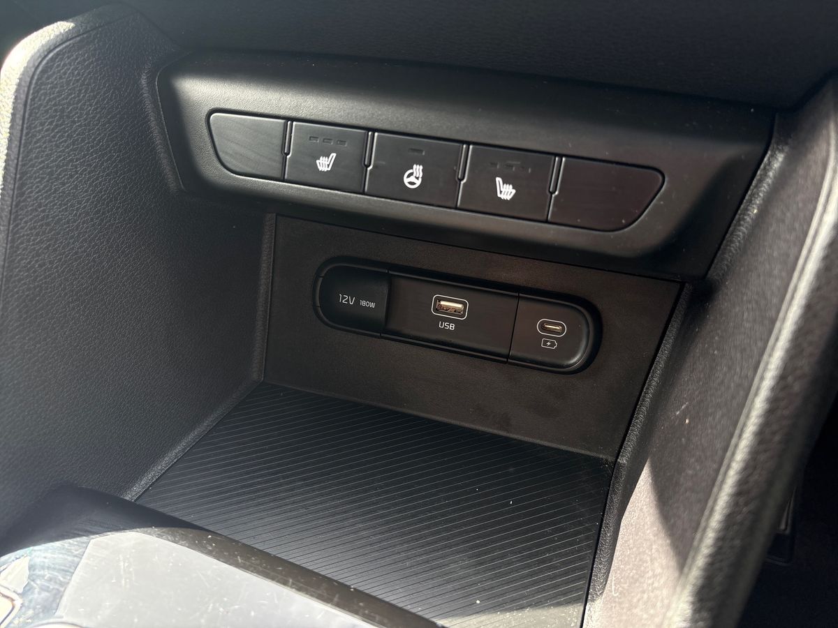 Vehicle 29