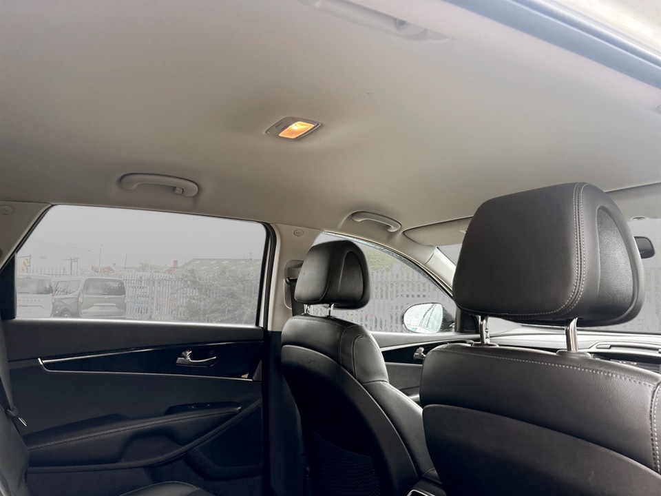 Used Kia Sorento 2017 for sale - 78026517: Photo 15