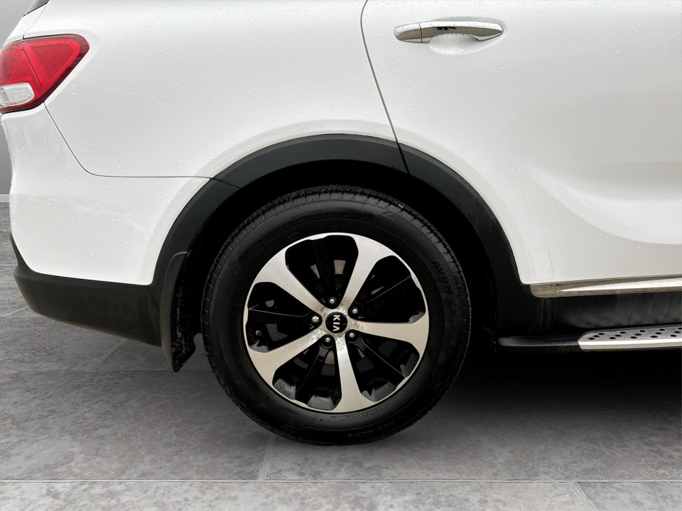 Used Kia Sorento 2017 for sale - 78026517: Photo 9