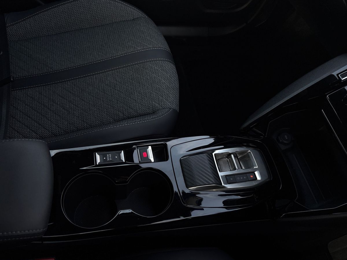 Used Peugeot 2008 2024 for sale - 77475224: Photo 32