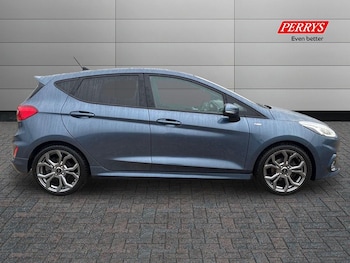 Used Ford Fiesta 2021 for sale - 77234196: Photo