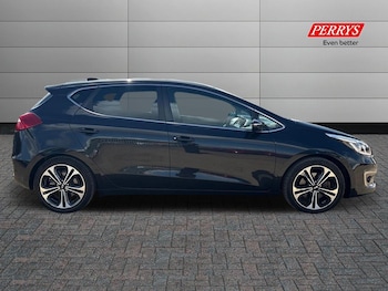 Used Kia Ceed 2018 for sale - 75919769: Photo