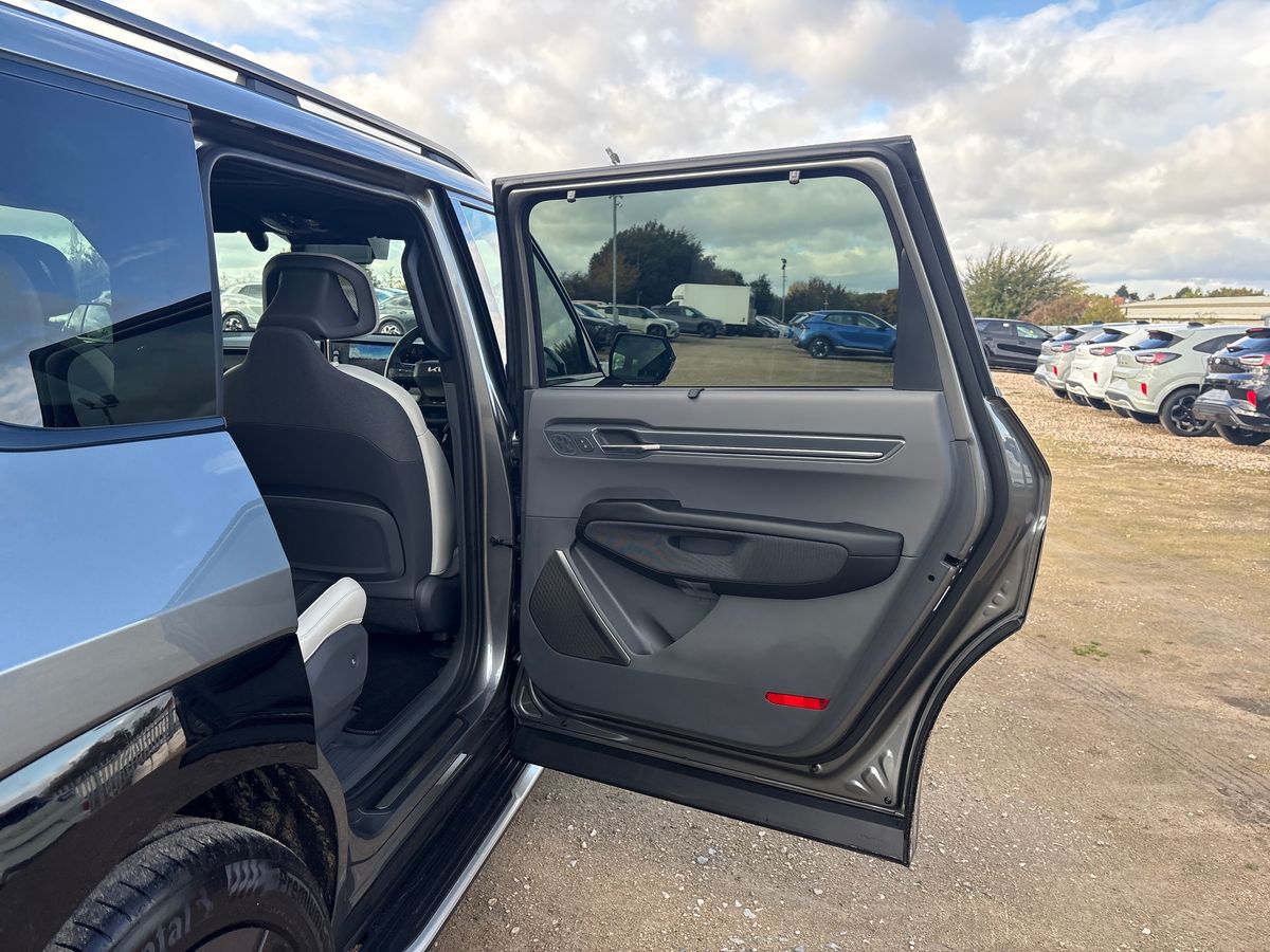 Used Kia EV9 2025 for sale - 77077523: Photo 39