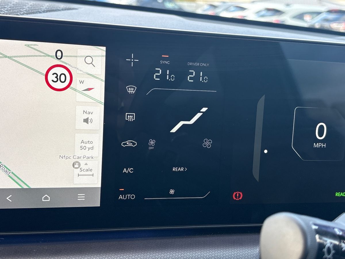 Used Kia EV9 2025 for sale - 76542372: Photo 12